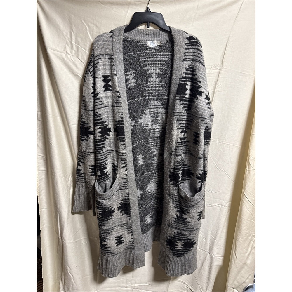 Time And True Womens Long Cardigan L NWOT